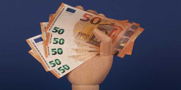 Can $50 A Day Cover Europe Travel? Absolutely, Here's How